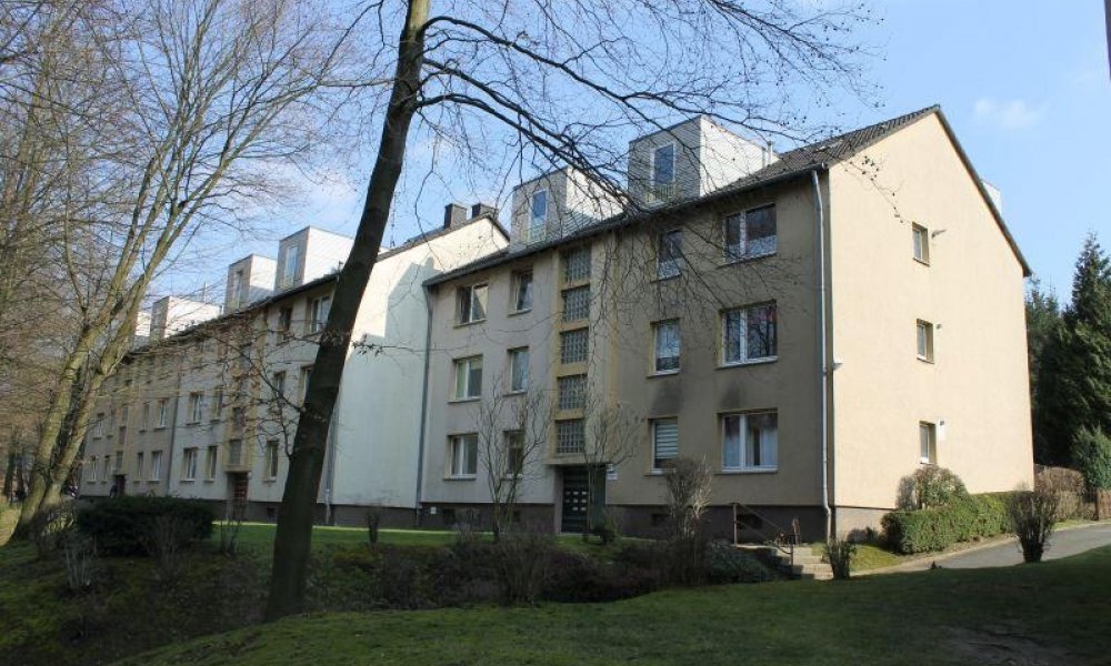 SHG+++ Schöne 3,5-Zimmerwohnung im EG mit Balkon