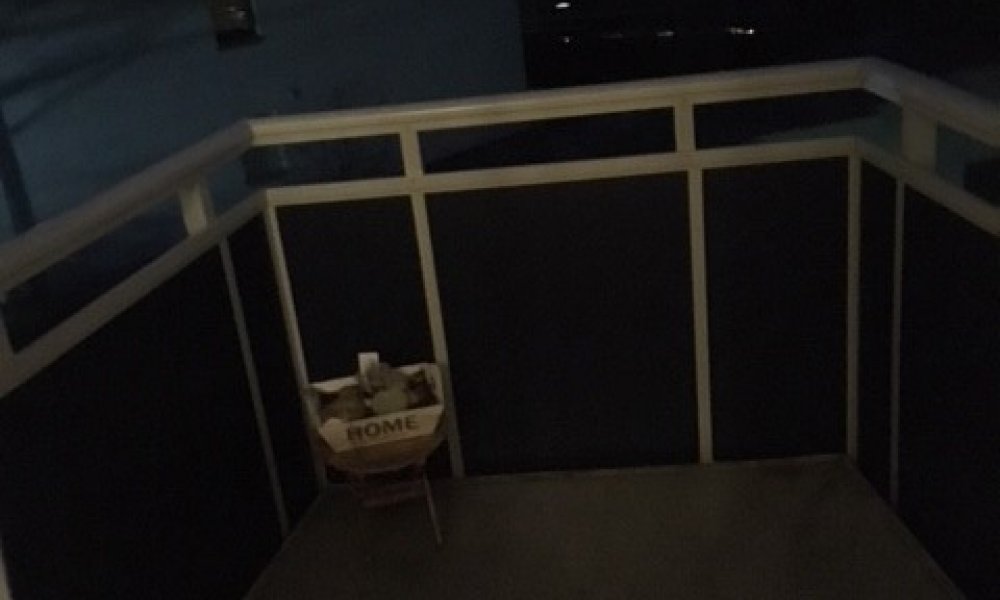 SHG+++ Kernsanierte 2,5-Zimmerwohnung mit Balkon ab sofort !