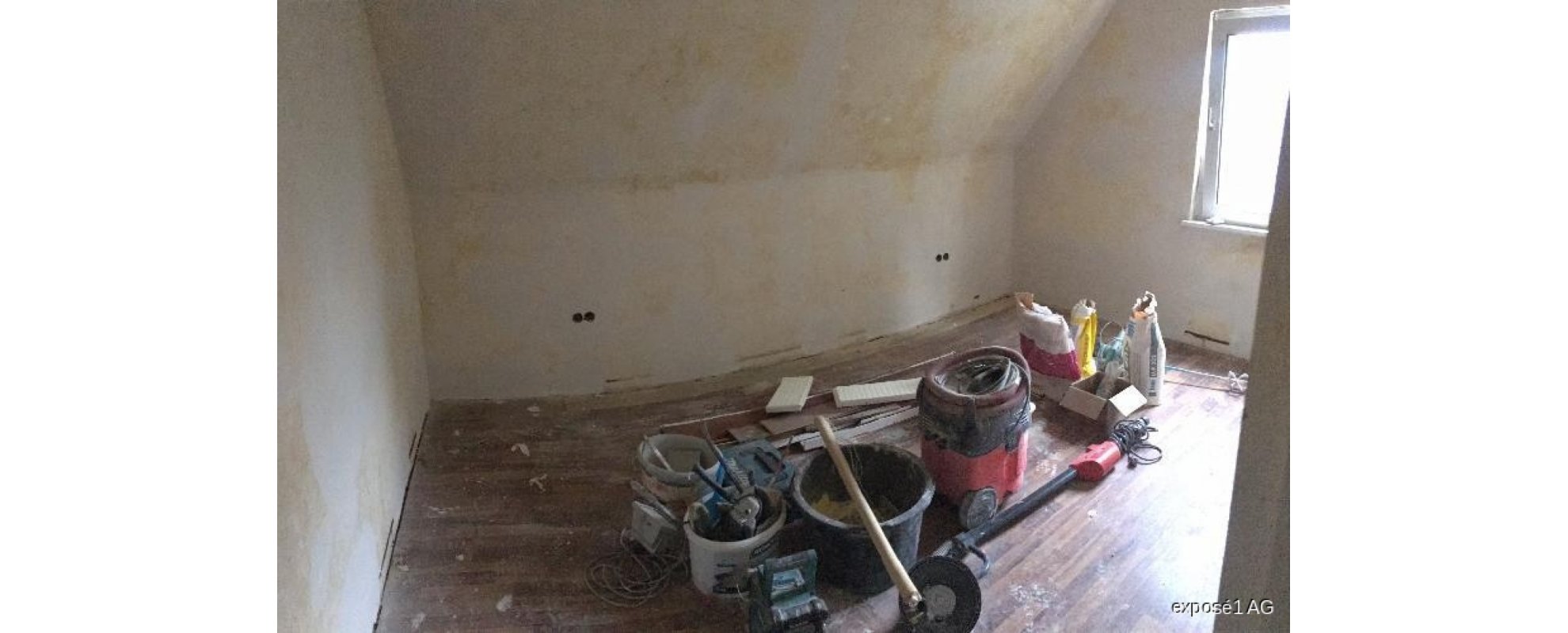 Zimmer (Beispielbild Nachbarwohnung)