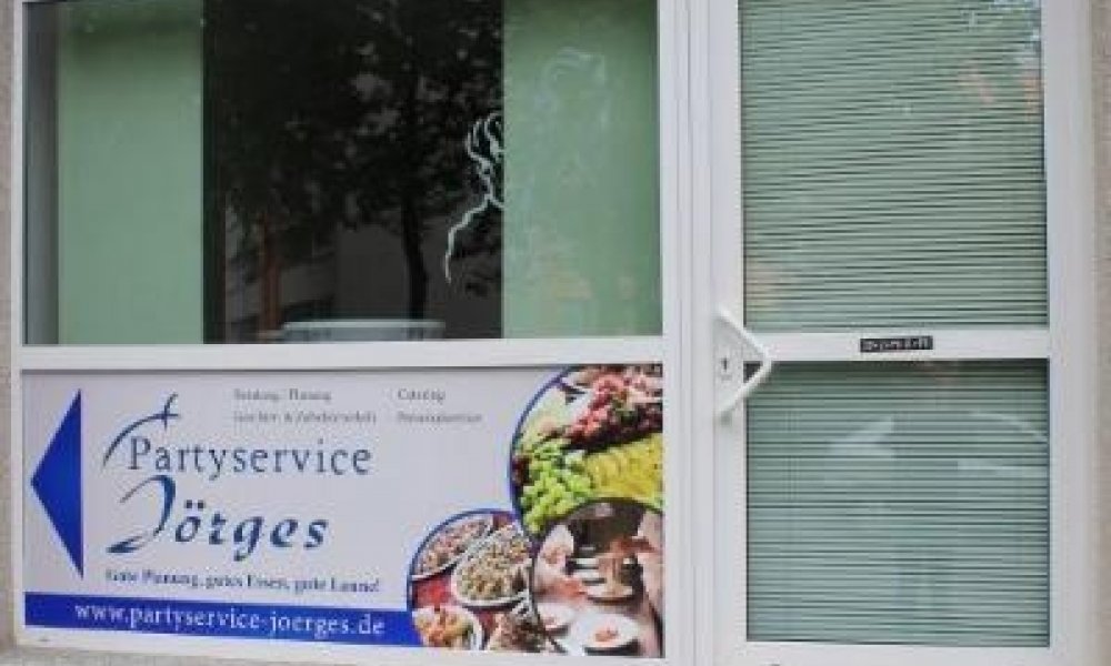 +++ expose1 - Schönes ruhiges Ladenlokal zu vermieten