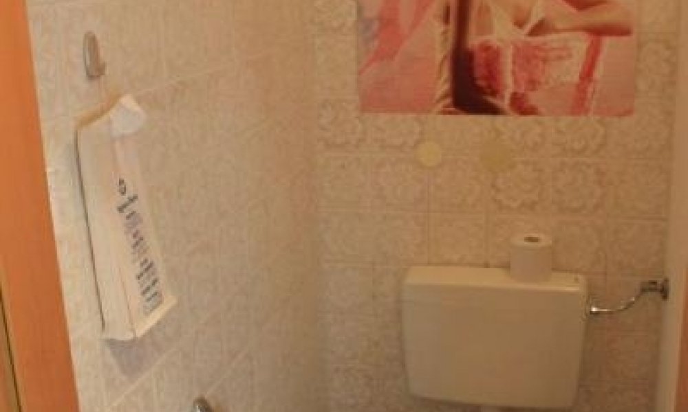 +++ expose1 - Schönes ruhiges Ladenlokal zu vermieten