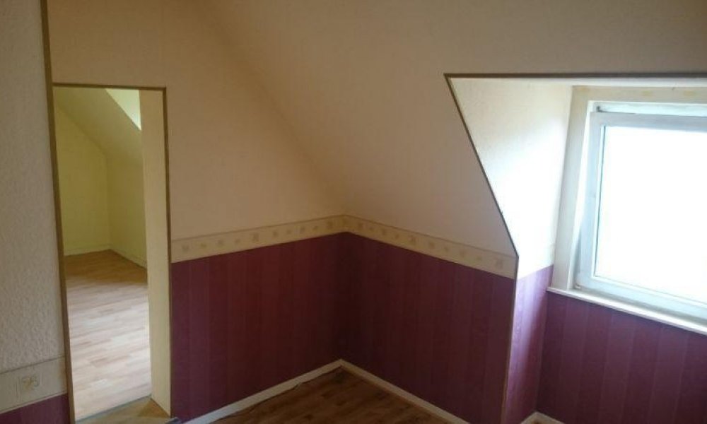 SHG+++ Gemütliche außergewöhnliche Dachgeschosswohnung in Eilpe zu vermieten