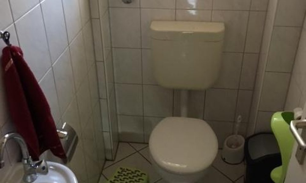 SHG+++ Schöne 4,5-Zimmerwohnung warten in der Rüttstraße auf ihren neuen Mieter!