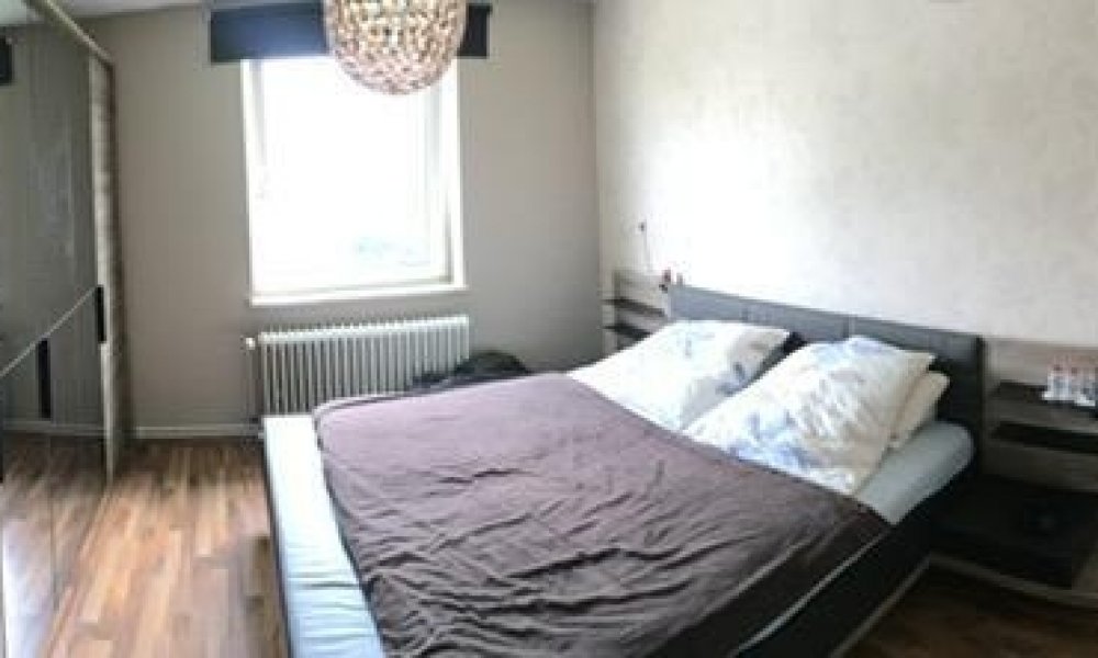 SHG+++ schöne großzügige 3,5-Zimmer-Wohnung im sanierten Objekt