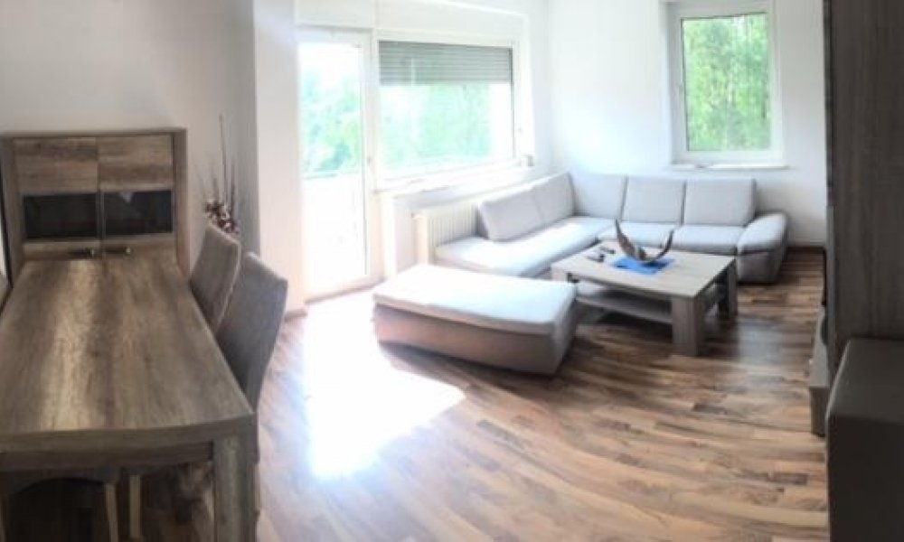 SHG+++ schöne großzügige 3,5-Zimmer-Wohnung im sanierten Objekt