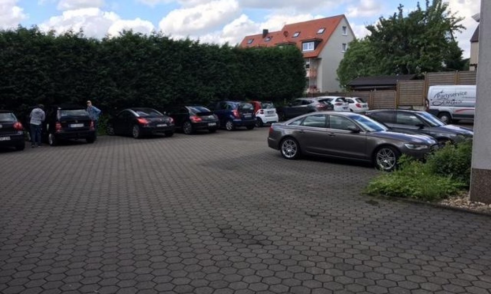 SHG+++ Schönes vielseitiges Ladenlokal in 1A Lage