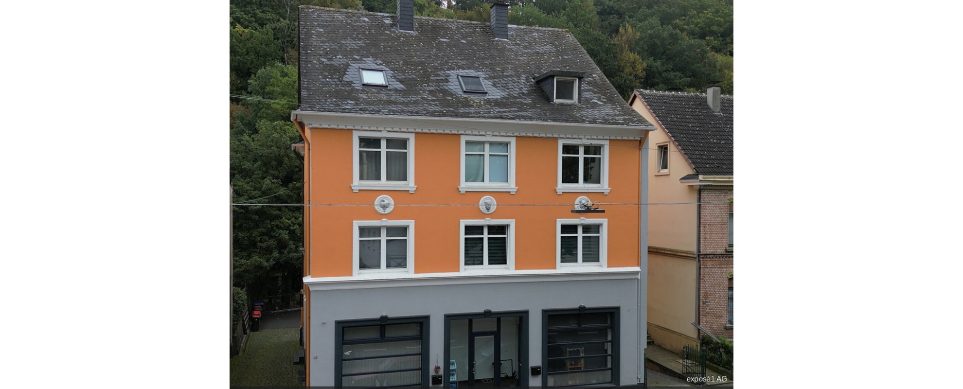 Kernsanierte 3,5-Dachgeschoss Wohnung + kompletter Spitzboden zu freien Verfügung