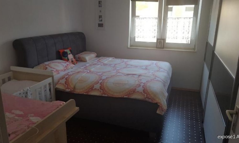 SHG+++ Wunderschöne Wohnung. Offen gestaltet mit Loggia und G-WC (Wohnberechtigungsschein notwendig)