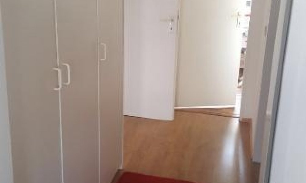 SHG+++ Wunderschöne Wohnung. Offen gestaltet mit Loggia und G-WC (Wohnberechtigungsschein notwendig)