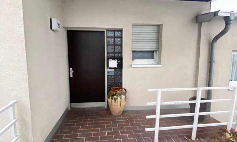 SHG+++ Schöne altersgerechte 2,5 Zimmer Wohnung mit Balkon