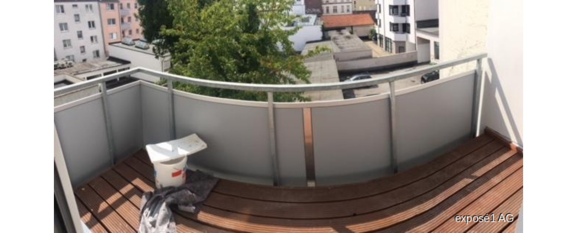 Balkon + Aussicht