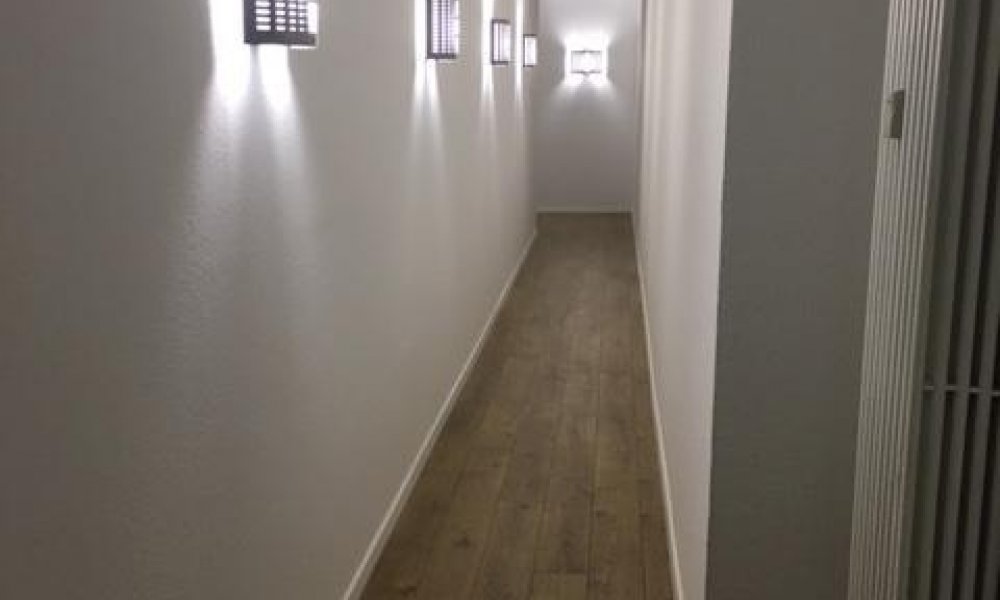 SHG+++ Großzügiges kernsaniertes Büro/Praxis in zentraler Lage