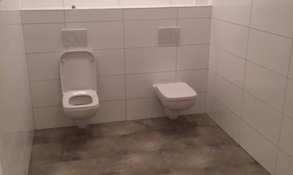 SHG+++ Großzügiges kernsaniertes Büro/Praxis in zentraler Lage