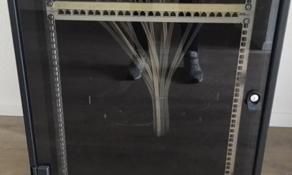 SHG+++ Großzügiges kernsaniertes Büro/Praxis in zentraler Lage