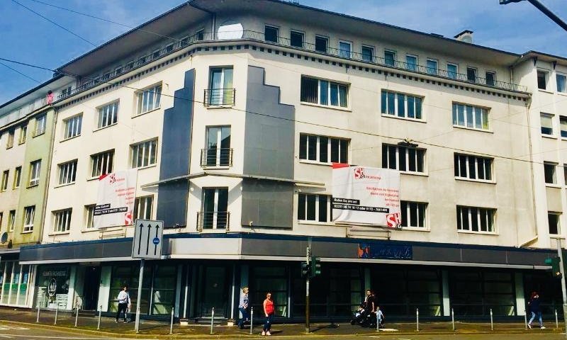 SHG+++ Großzügiges kernsaniertes Büro/Praxis in zentraler Lage