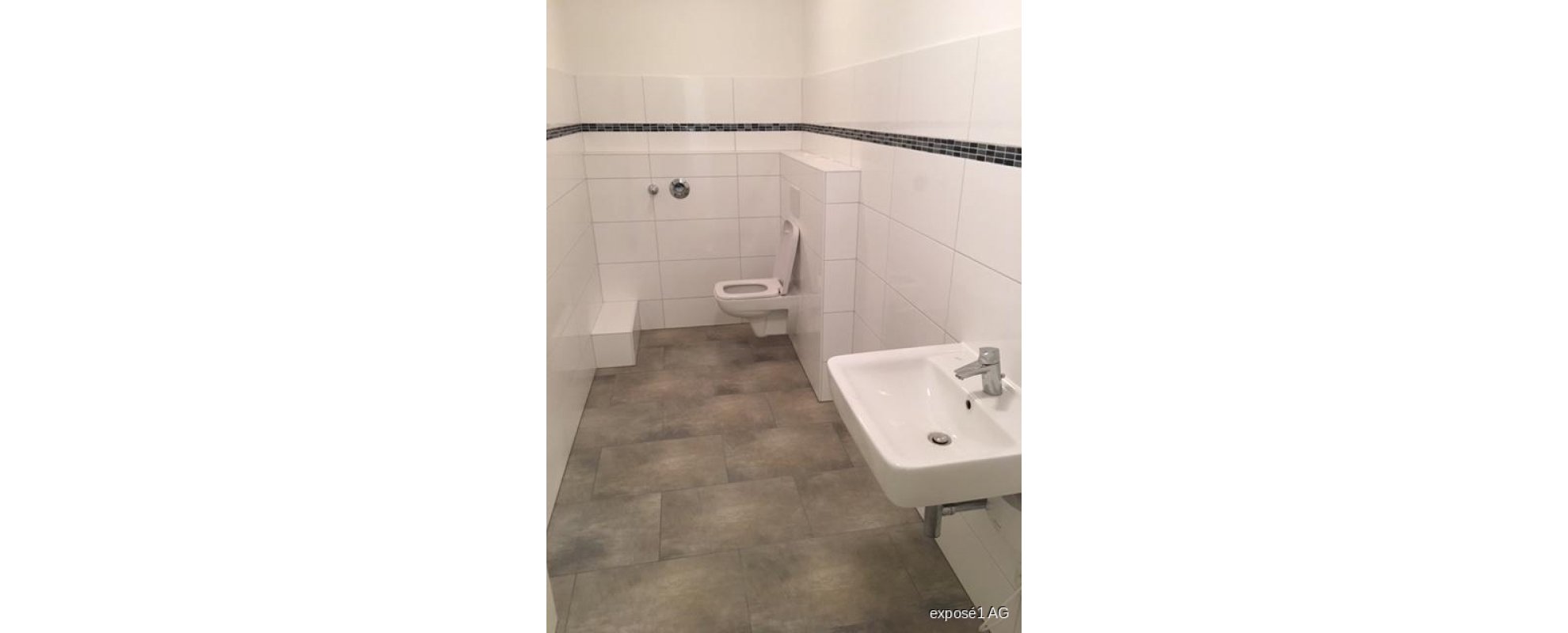 Behindertengerechte Toilette