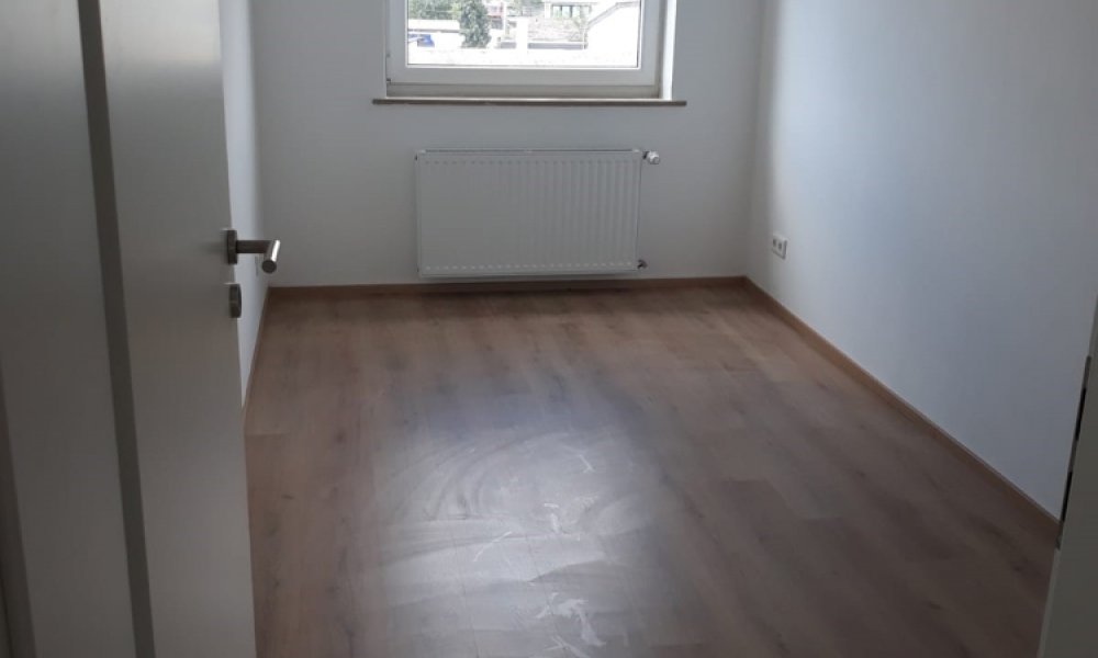 SHG+++ KERNSANIERTE 3,5 Zimmer Wohnung in Hagen-Boele mit Balkon - im Kernsanierten Objekt !