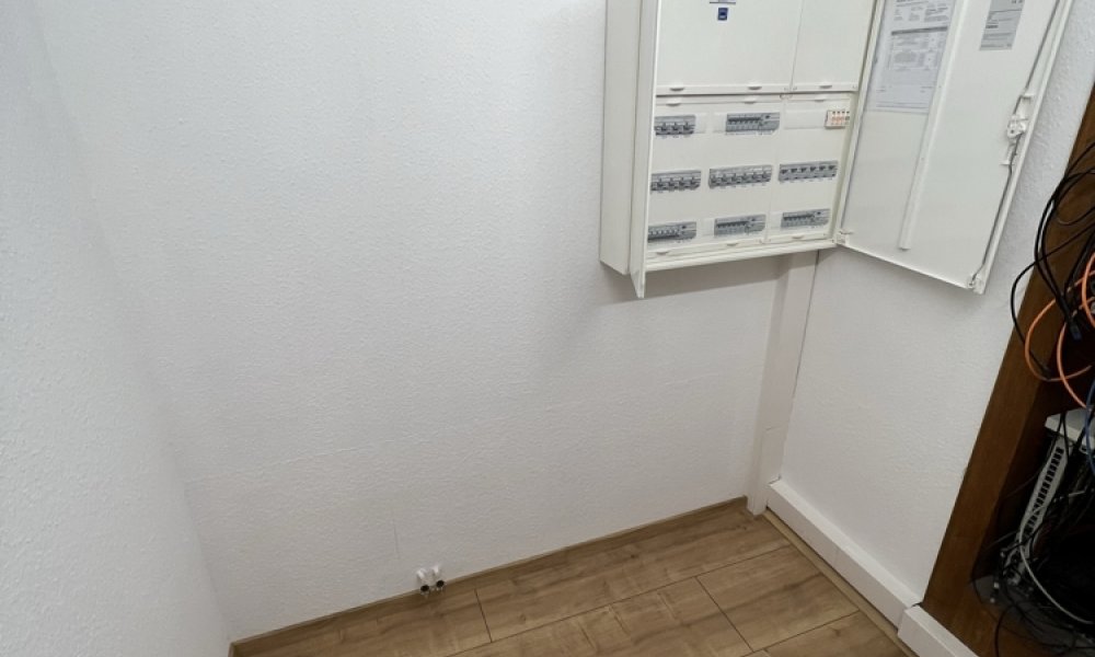 SHG+++ Ihr neues Büro am Wasserschloss Gut Rocholz (Praxis, Büro etc.)