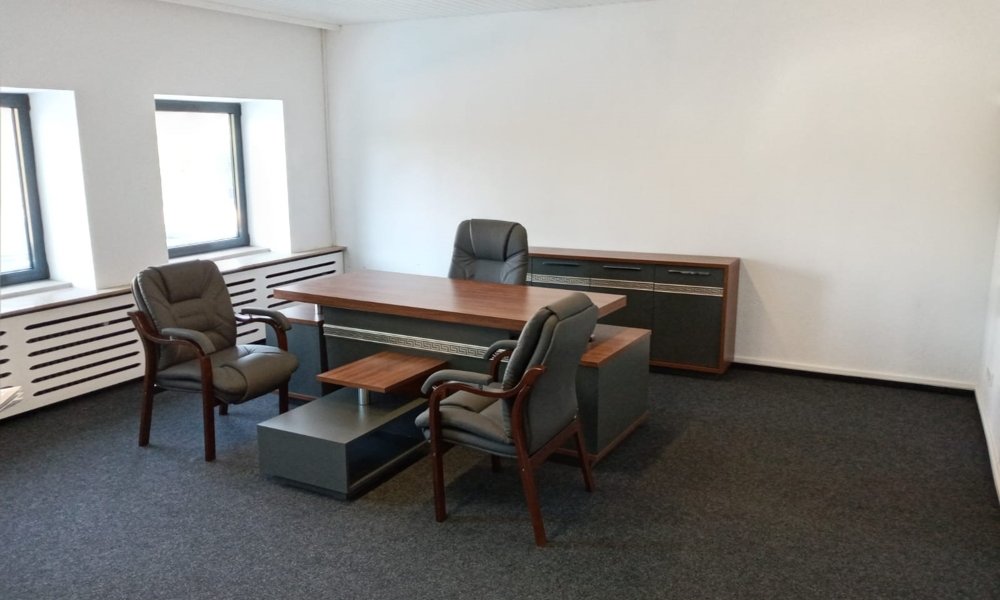 SHG+++ Großzügiges Büro auf 2 Etagen