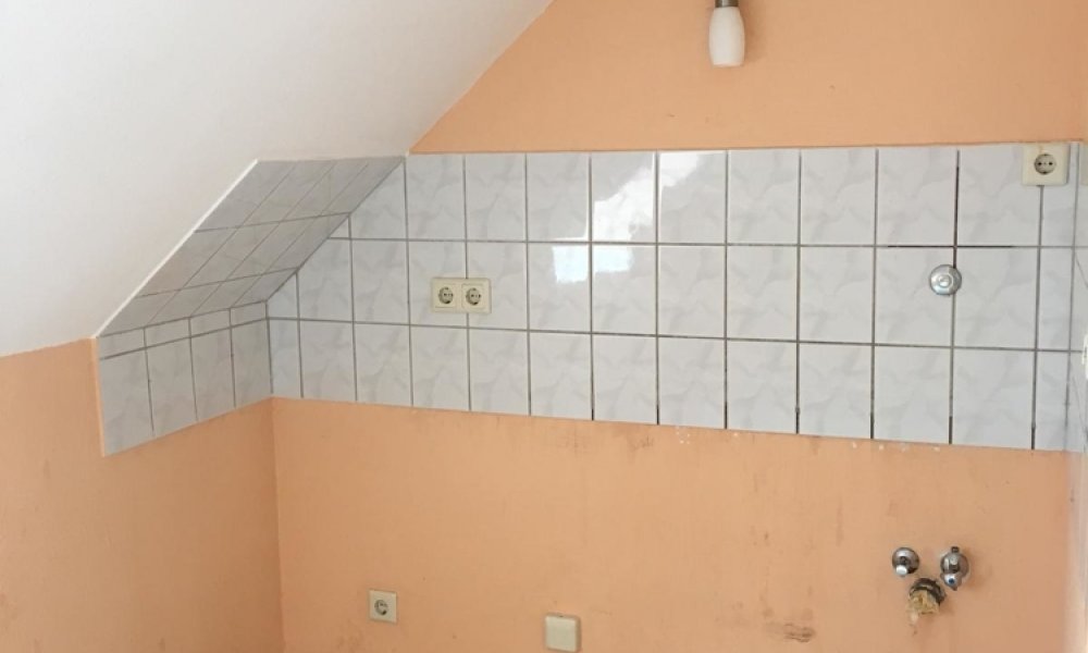 SHG+++ Schöne 2,5 Zimmer Dachgeschosswohnung in Hagen-Eilpe