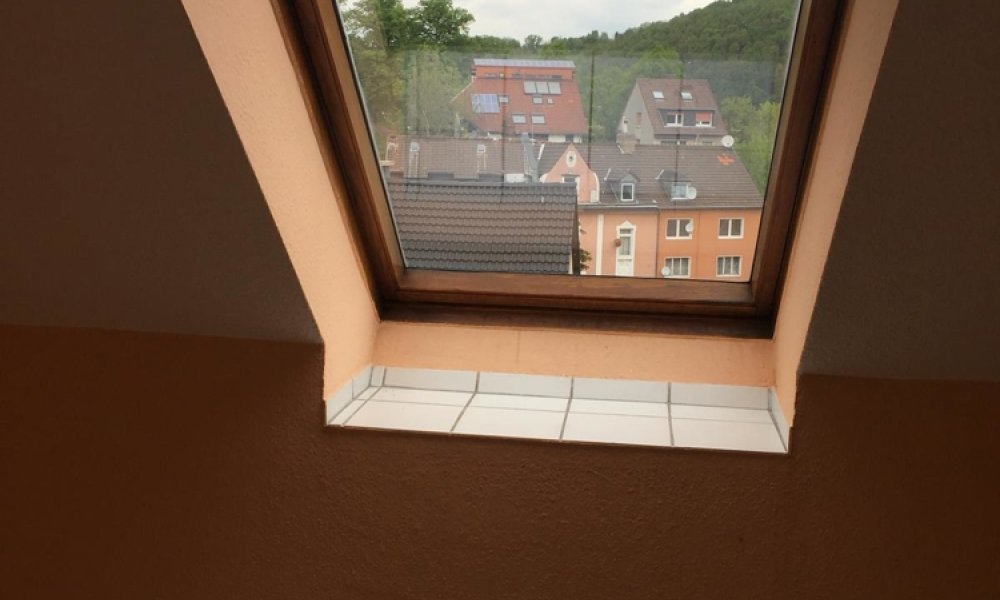 SHG+++ Schöne 2,5 Zimmer Dachgeschosswohnung in Hagen-Eilpe