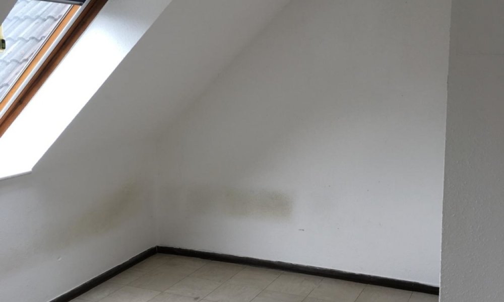 SHG+++ Schöne 2,5 Zimmer Dachgeschosswohnung in Hagen-Eilpe