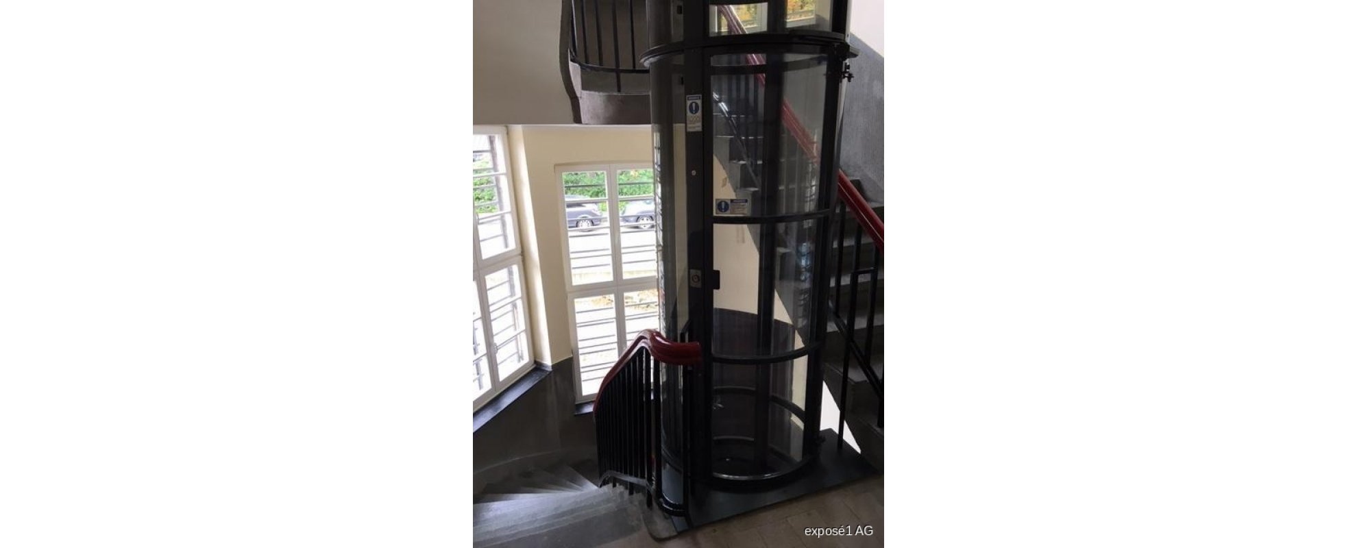 Nebeneingang+ Luftdruckaufzug