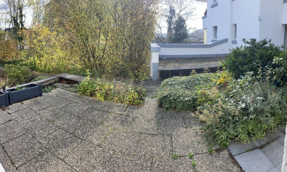 SHG+++ Schöne ebenerdige 2,5 Zimmer Wohnung mit Terasse