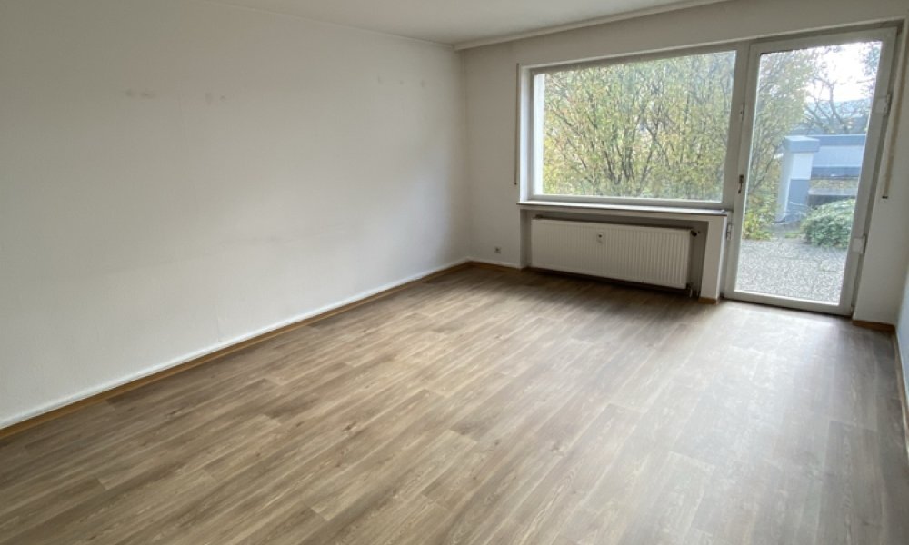 SHG+++ Schöne ebenerdige 2,5 Zimmer Wohnung mit Terasse