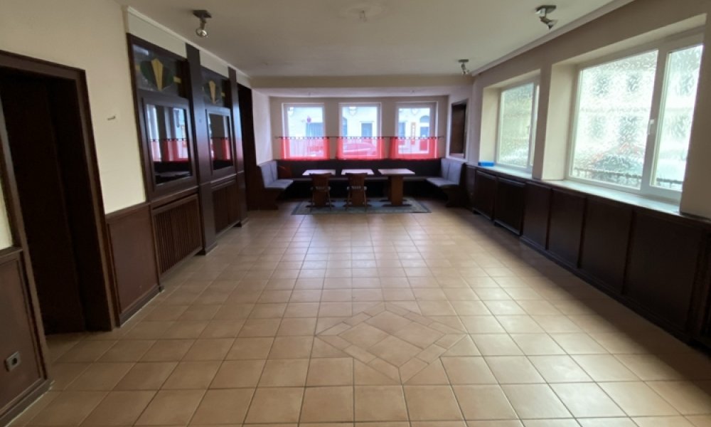 SHG+++ Günstiges Ladenlokal an stark frequentierter Hauptstraße - *Umbau durch Vermieter möglich*