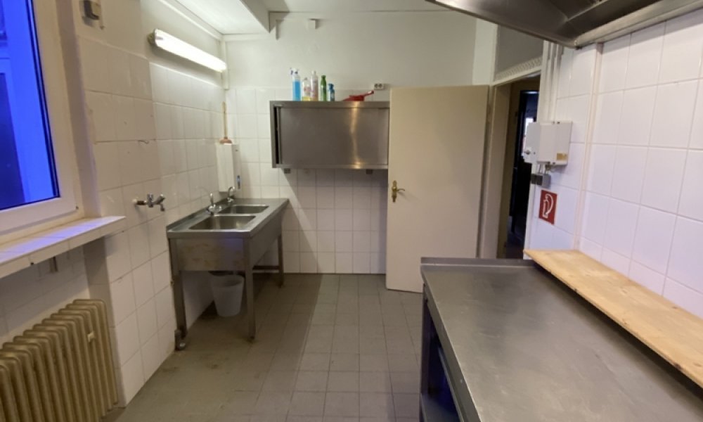 SHG+++ Günstiges Ladenlokal an stark frequentierter Hauptstraße