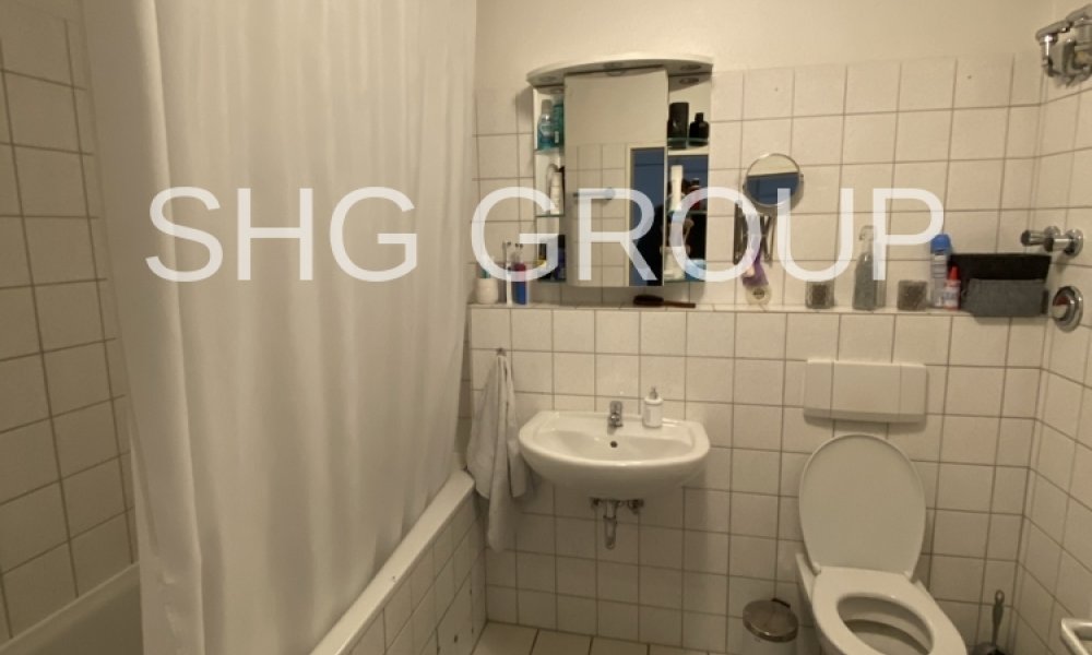 SHG+++ 4,5 Zimmer-Wohnung mit Balkon-Wintergarten - Wohnberechtigungsschein (WBS) notwendig