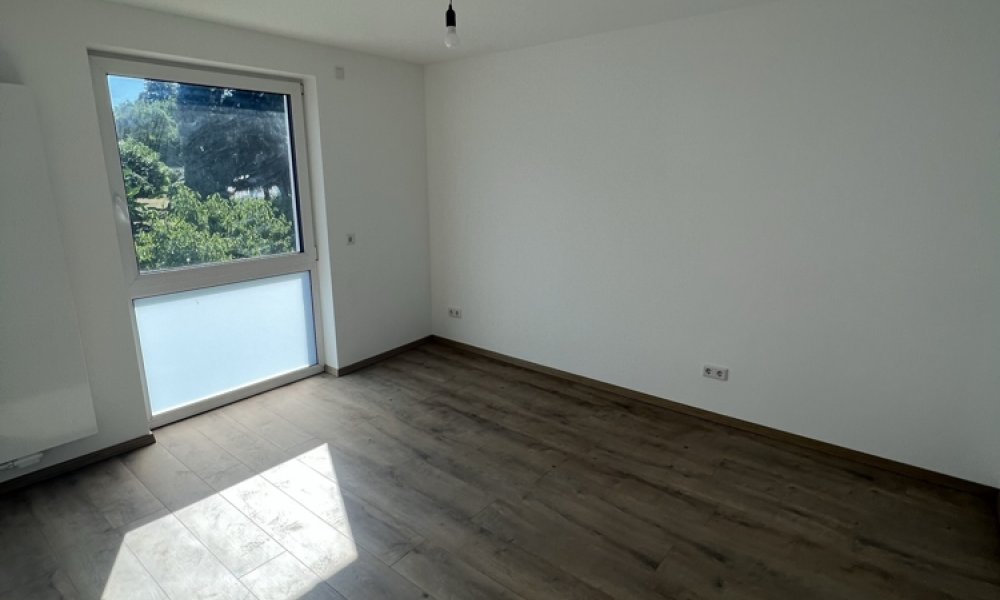 SHG+++ Attraktive DHH in Top-Lage - Kernsaniert und luxuriös ausgestattet