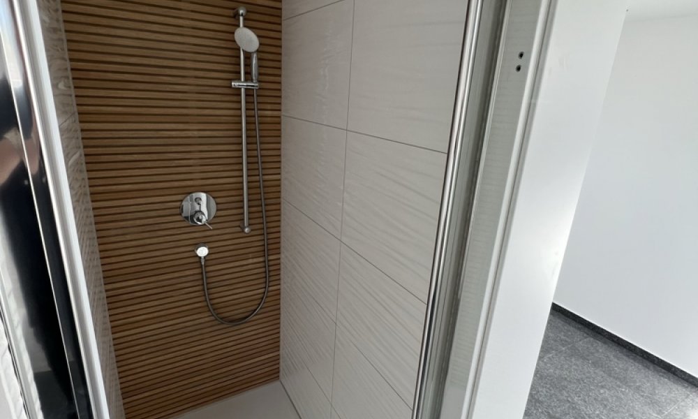 SHG+++ Attraktive DHH in Top-Lage - Kernsaniert und luxuriös ausgestattet